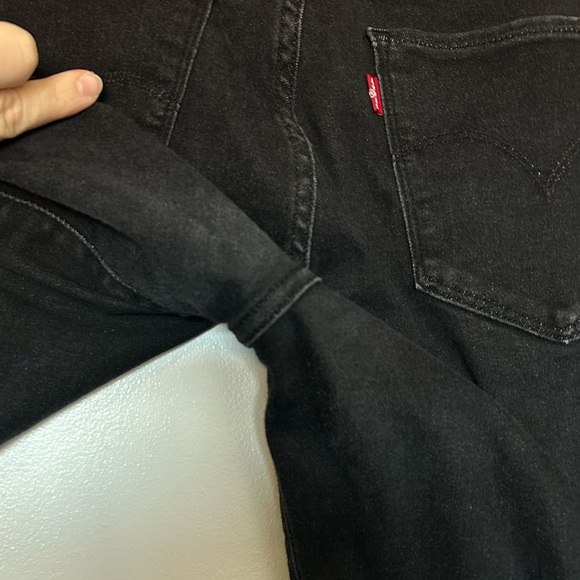 ❌ SOLD ❌ Levi's 314 Straight Leg Jeans - Picture 4 of 4